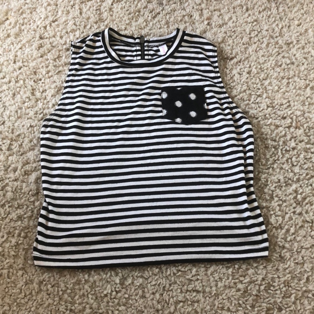 Crop top